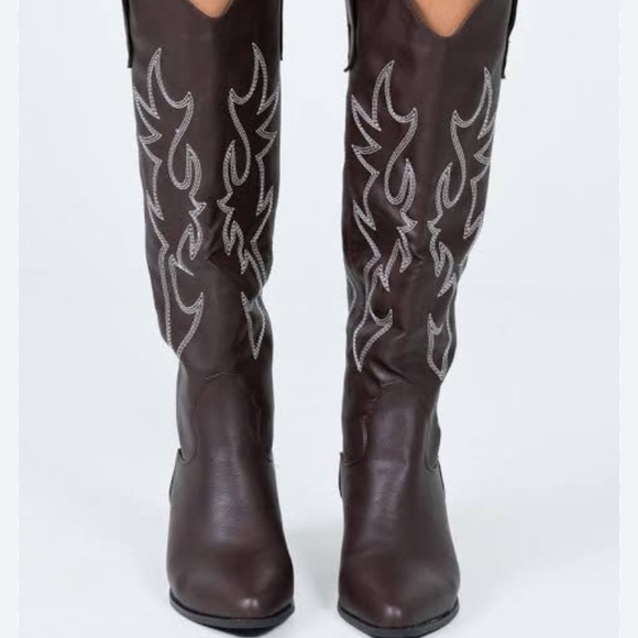 Billini Brown Heeled Boots - Picture 5 of 6